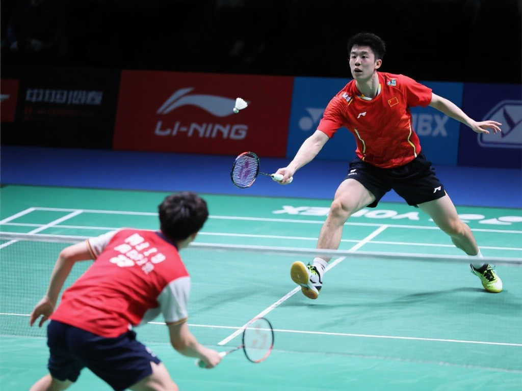 纵观整场比 纵观整场比