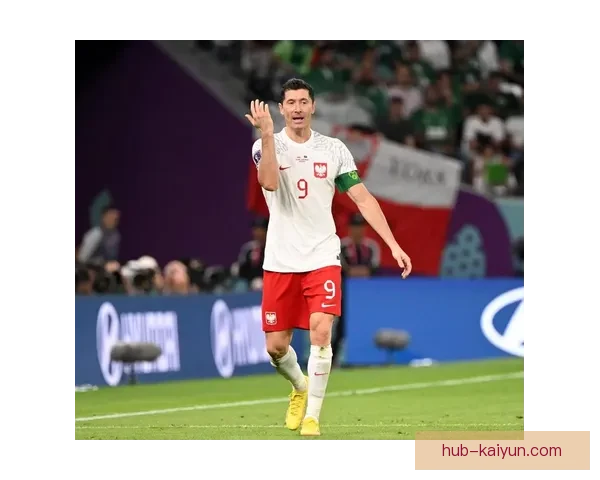 波兰国家队近期排名波动分析，表现状态值得关注